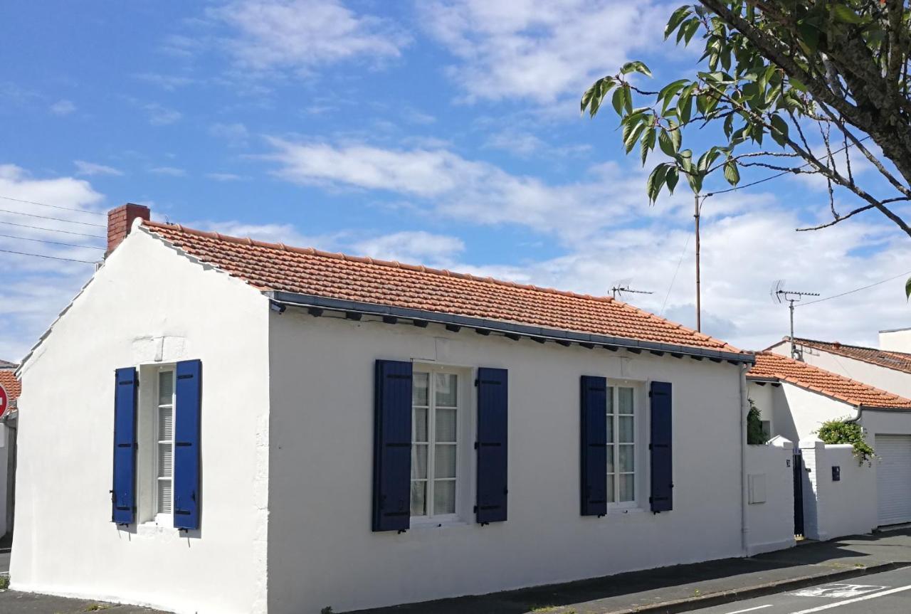 Chez Diego Maison Independante Au Coeur De La Rochelle Villa La Rochelle  Bagian luar foto